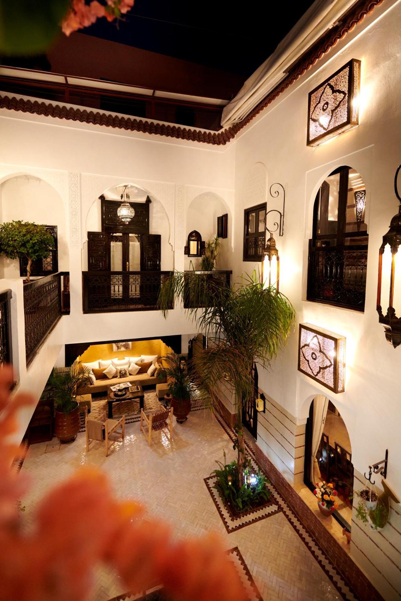 Riad Dar Amanza En Exclusivite Avec 4 Chambres Au Coeur De La Medina Marrakesh Ngoại thất bức ảnh